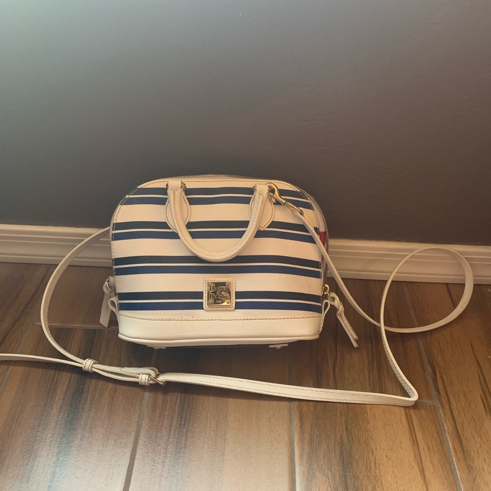 Dooney & Burke Cross body